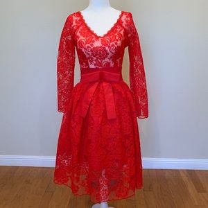 NWOT Sexy Red Embroidered Lace Backless Puff Dress